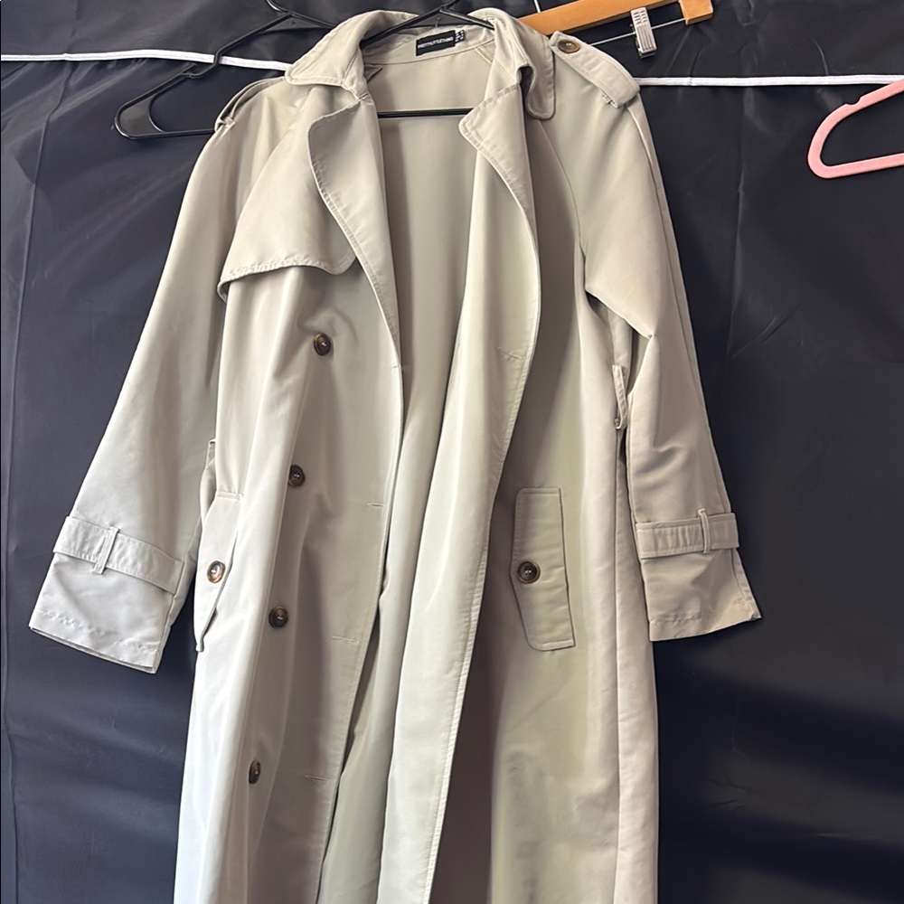 PrettyLittleThing Tan Trench Coat with Wide Lapels and Belt Loops